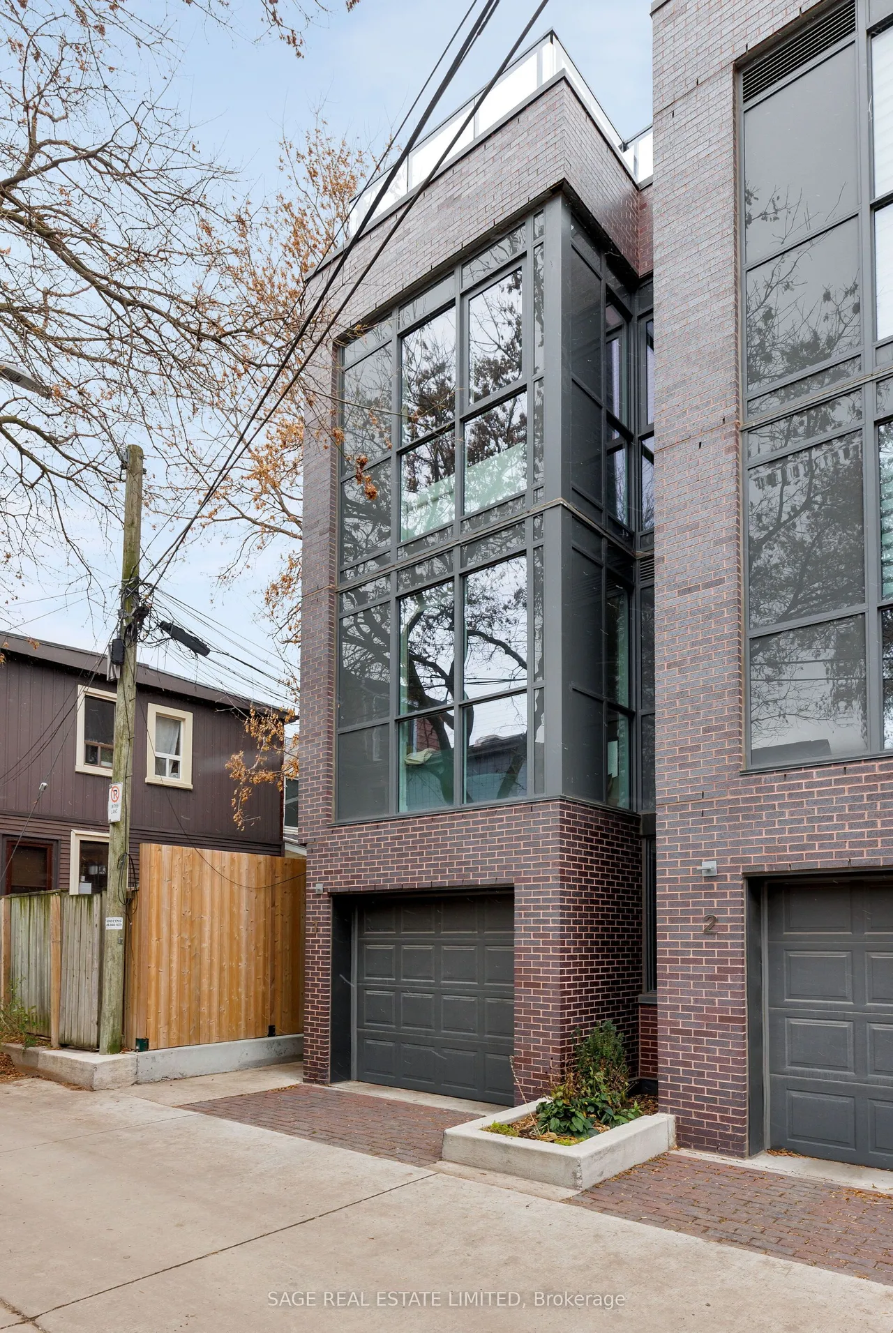 1331 Queen Street E, Unit Th01 — photo 48