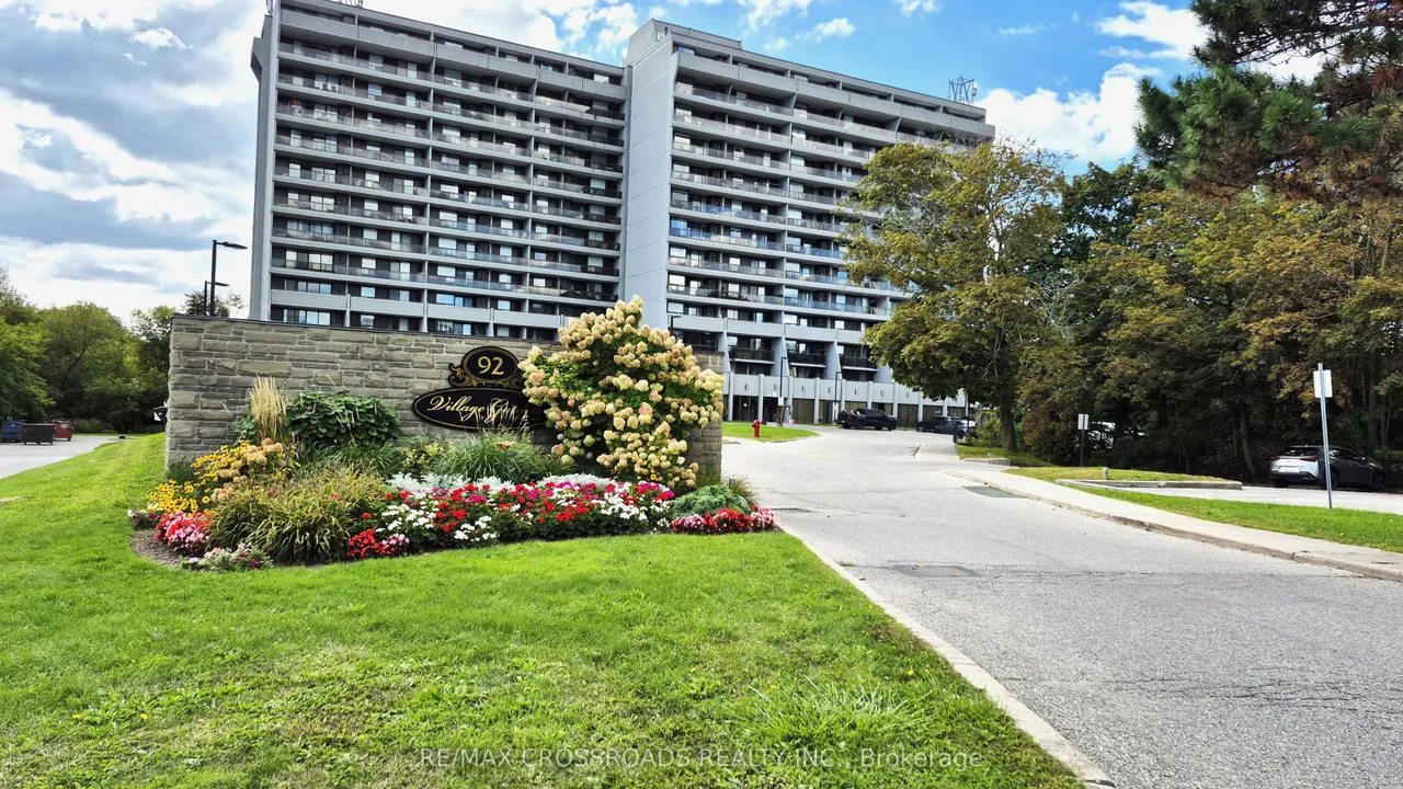 92 Church Street S, Unit 406
