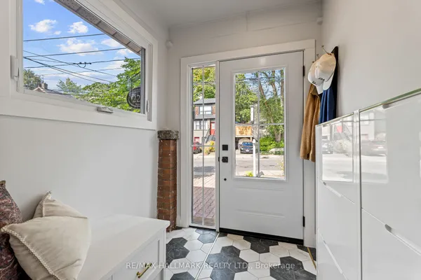 227 Eastwood Road — photo 2