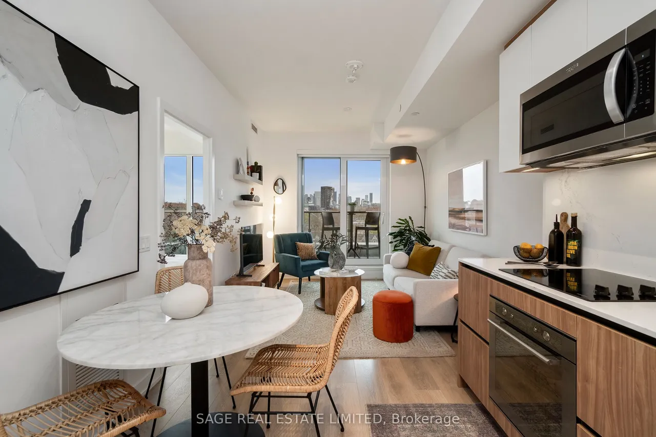 150 Logan Avenue, Unit 606