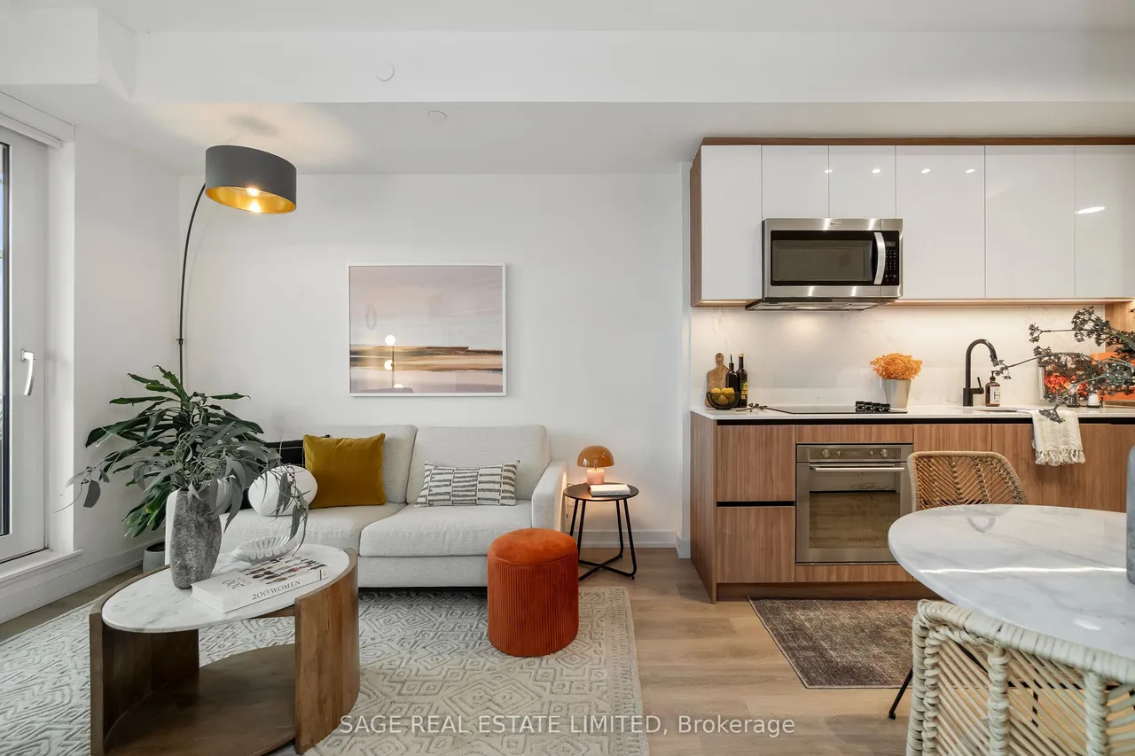 150 Logan Avenue, Unit 606 — photo 3