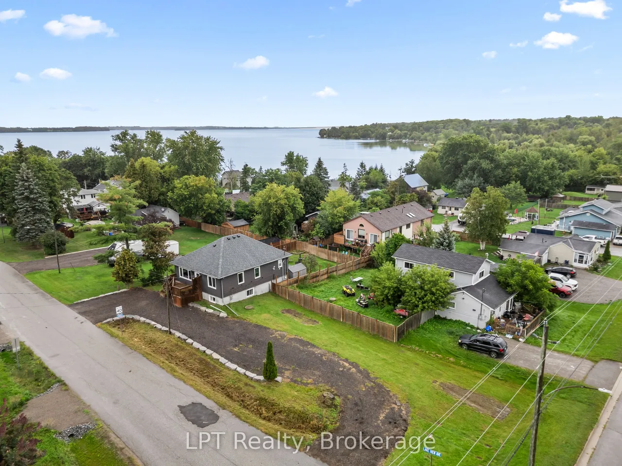 9 Lakeview Avenue — photo 3