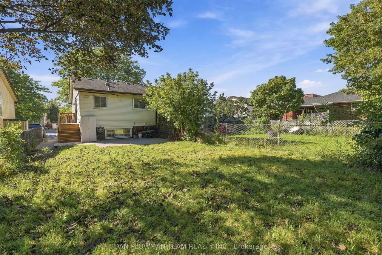 228 Medina Court — photo 37