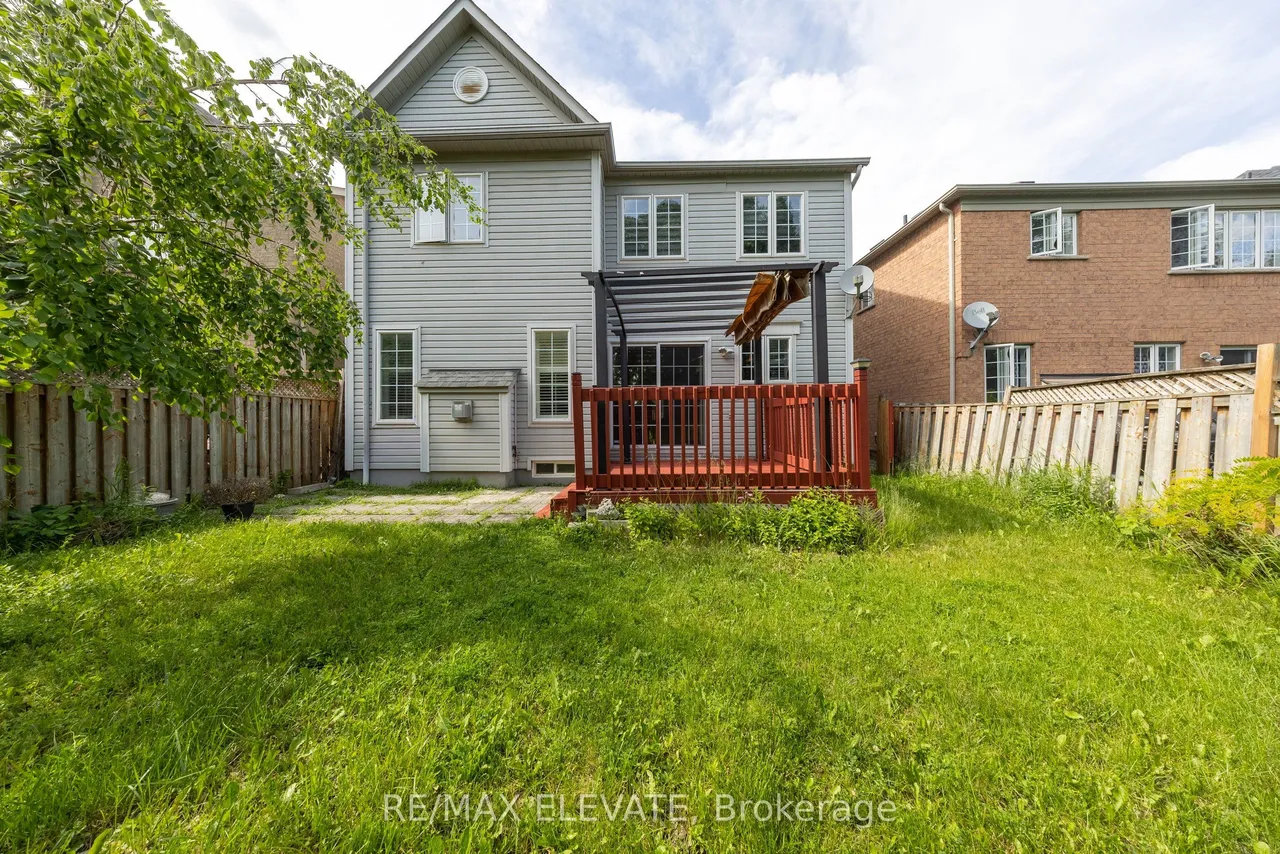 43 McSweeney Crescent — photo 43