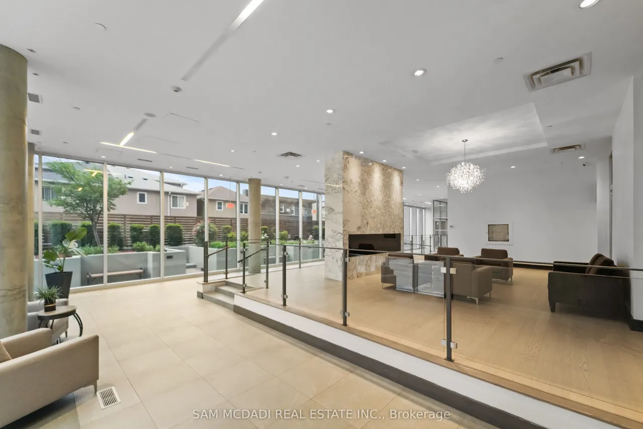 2055 Danforth Avenue, Unit 903 — photo 3