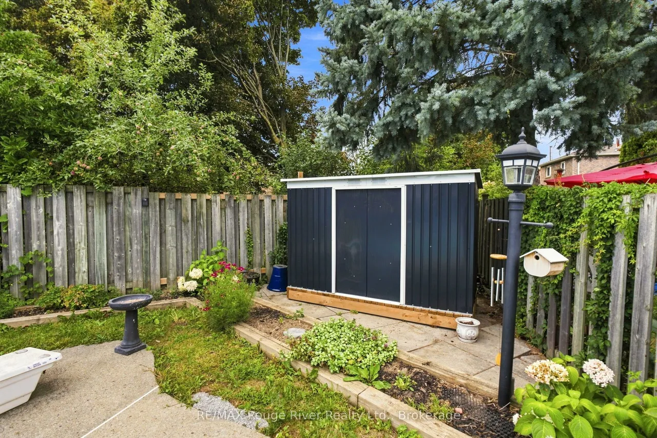 49 Fisher Crescent — photo 46