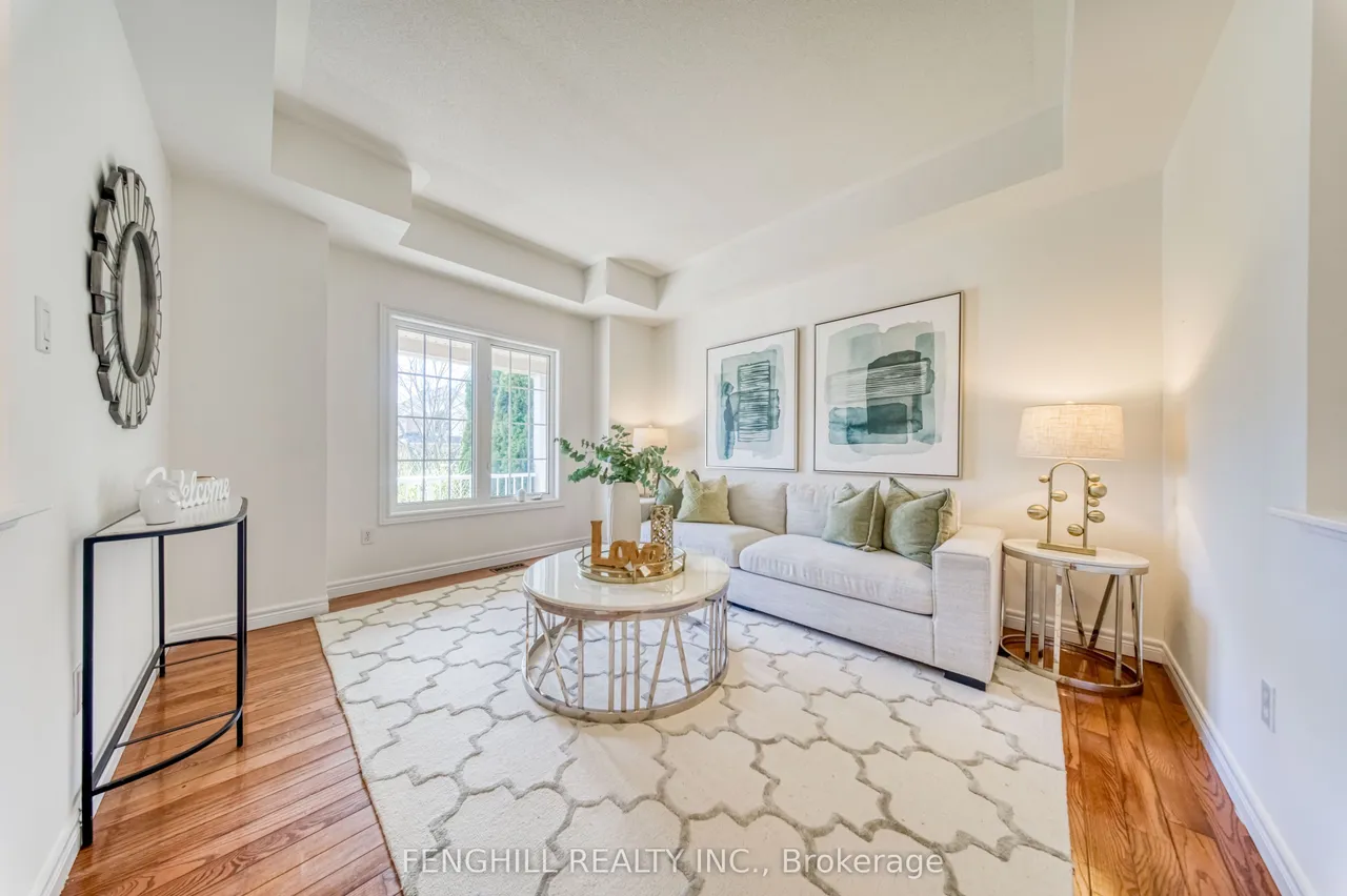 842 Greenleaf Circle — photo 3