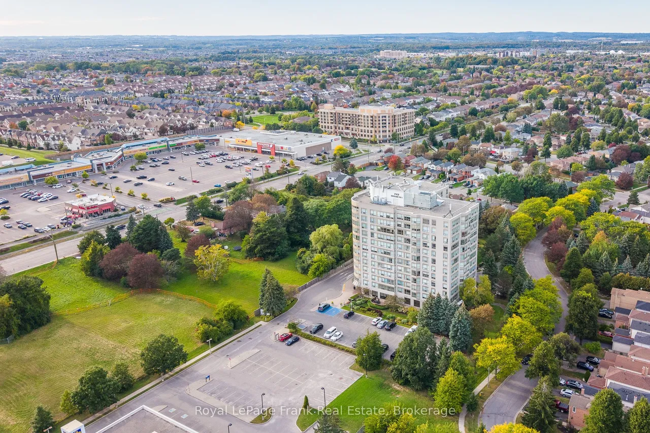 712 Rossland Road E, Unit 602 — photo 49