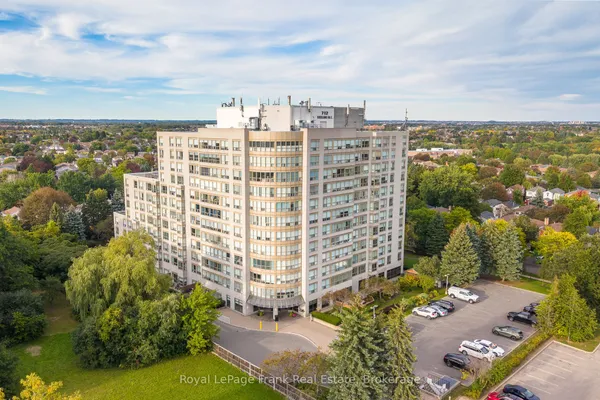 712 Rossland Road E, Unit 602