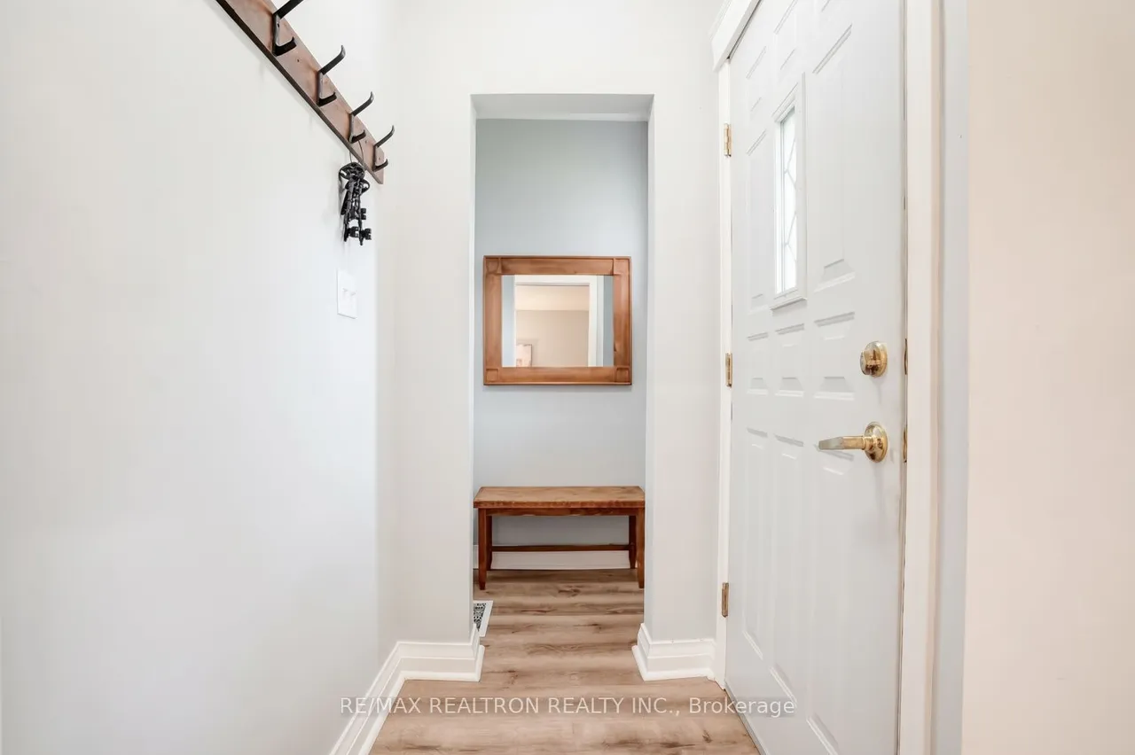 139 Tower Drive — photo 3