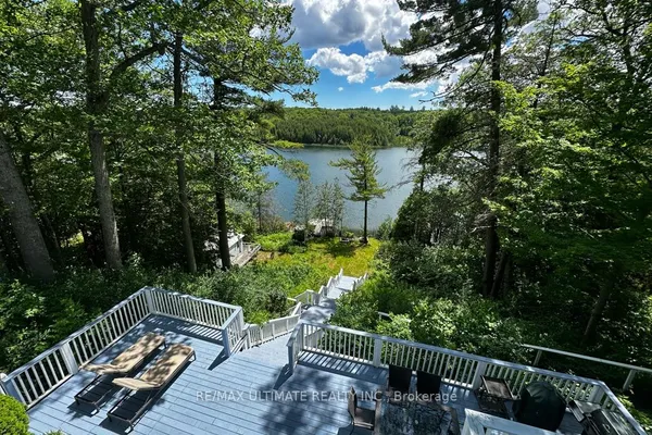 44 Chalk Lake Road — photo 2