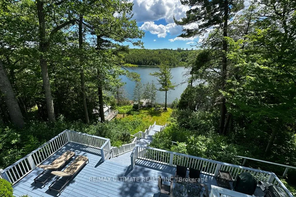 44 Chalk Lake Road — photo 2