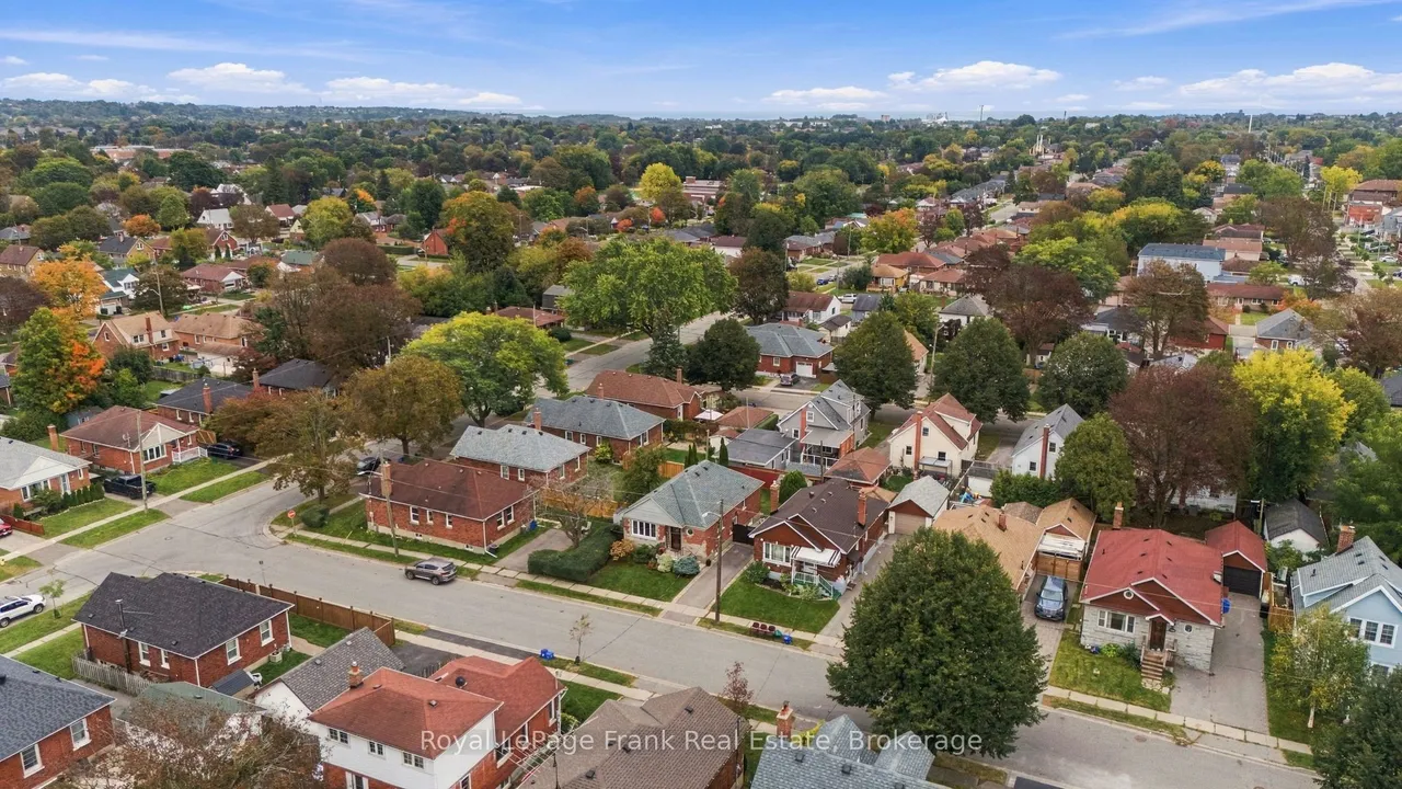 379 Arthur Street — photo 39