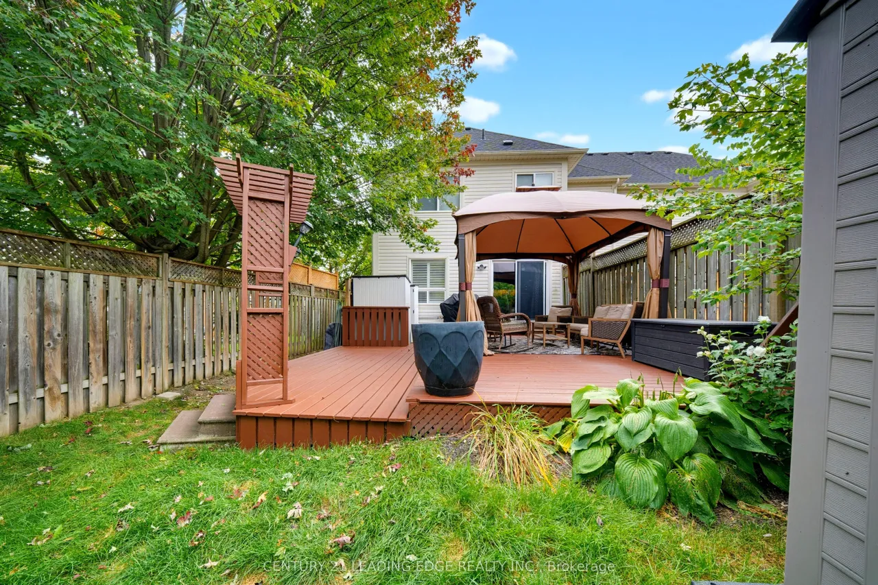 10 Dodds Square — photo 45