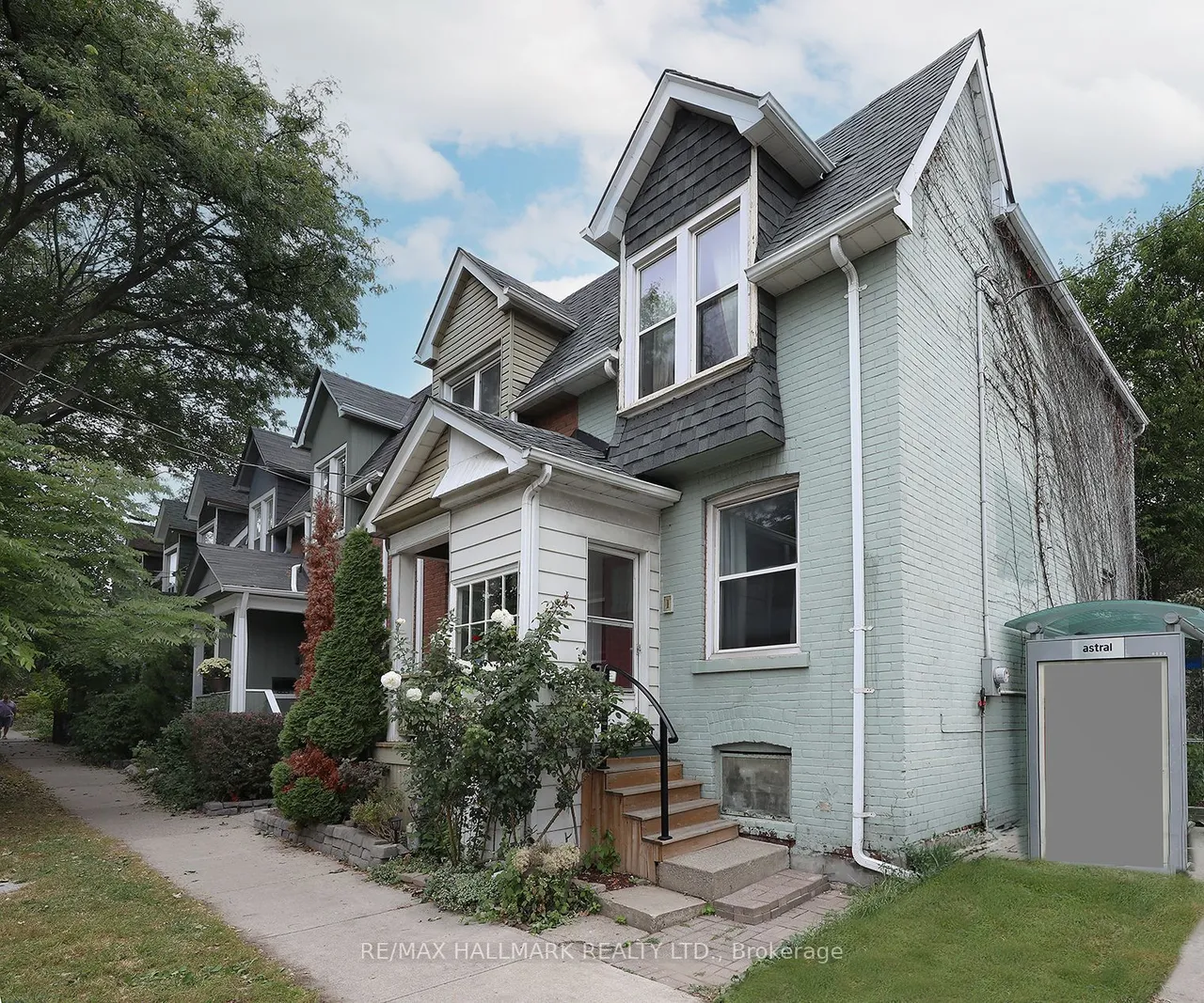 1 Lockwood Road — photo 2