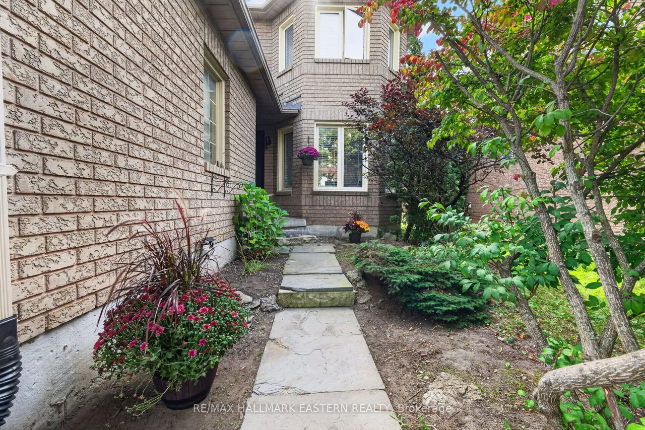 25 Edgerton Drive — photo 3