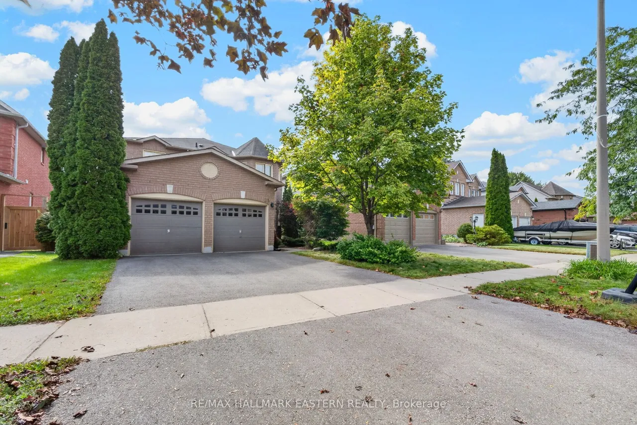 25 Edgerton Drive — photo 2
