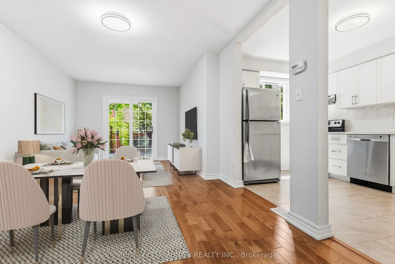 80 Brockman Crescent — photo 3