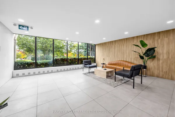 100 Echo Point, Unit 1801 — photo 2