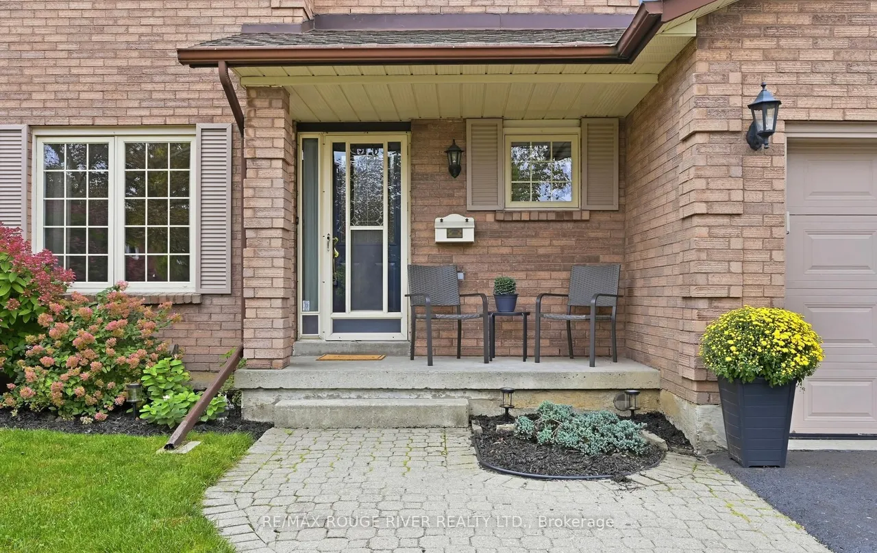 17 Cloverfield Street — photo 3