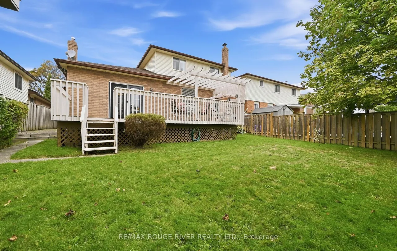 17 Cloverfield Street — photo 31