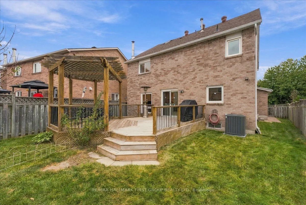 1582 Kelvinway Lane — photo 45