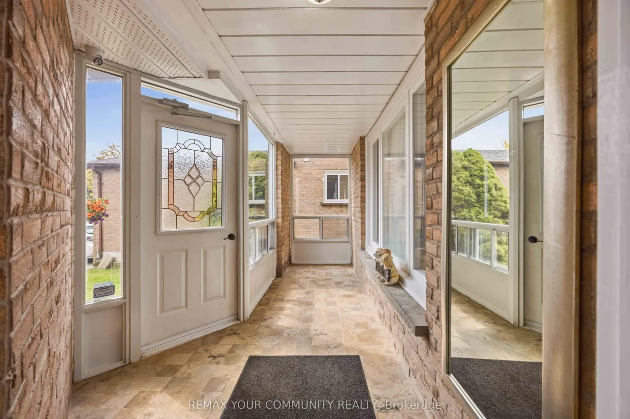 1706 Woodside Lane — photo 3