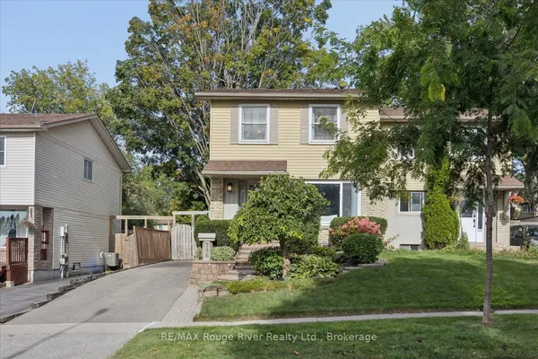 748 Hillcroft Street — photo 2