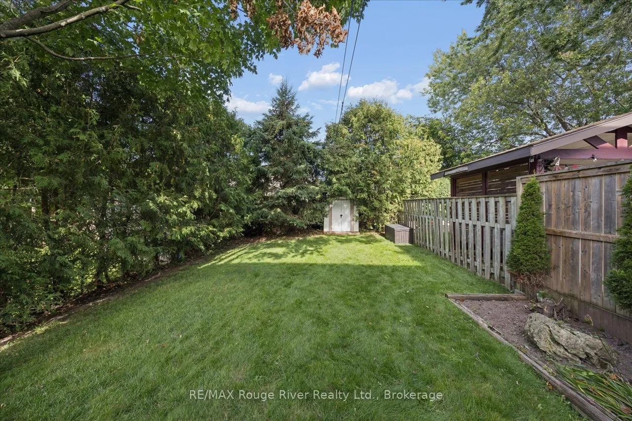 748 Hillcroft Street — photo 28