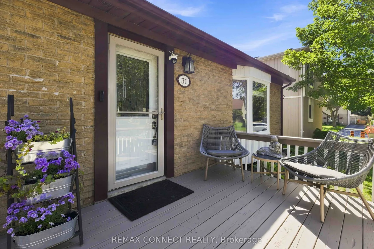 31 Roser Crescent — photo 3