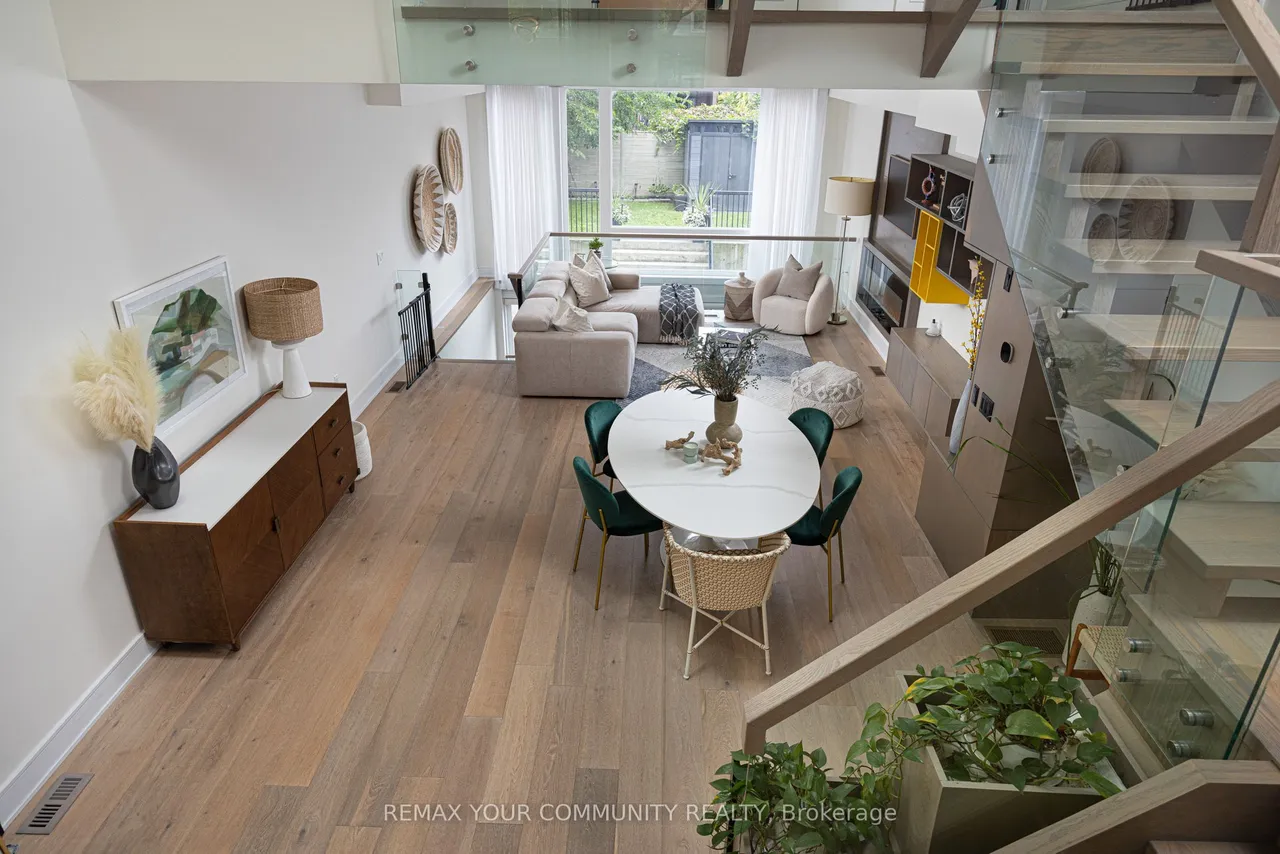 164 Aldwych Avenue — photo 3