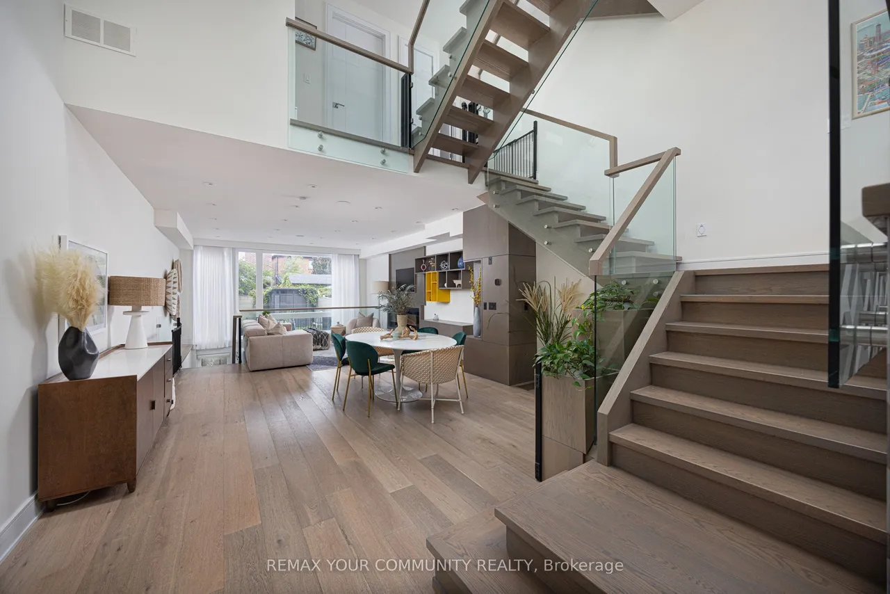 164 Aldwych Avenue — photo 2