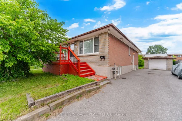283 Cordova Road — photo 2