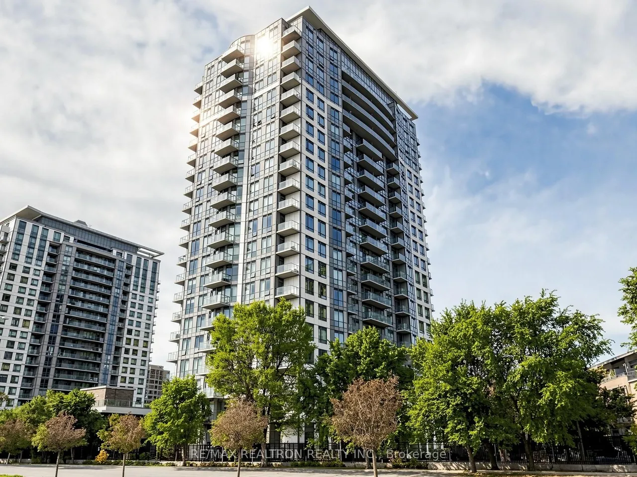 195 Bonis Avenue, Unit 304