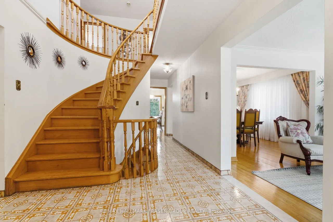 3 Morbank Drive — photo 3
