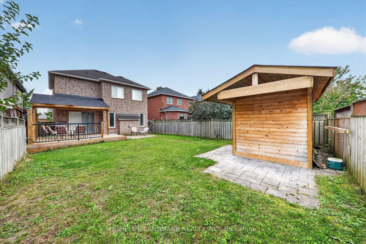 14 Floree Street — photo 45