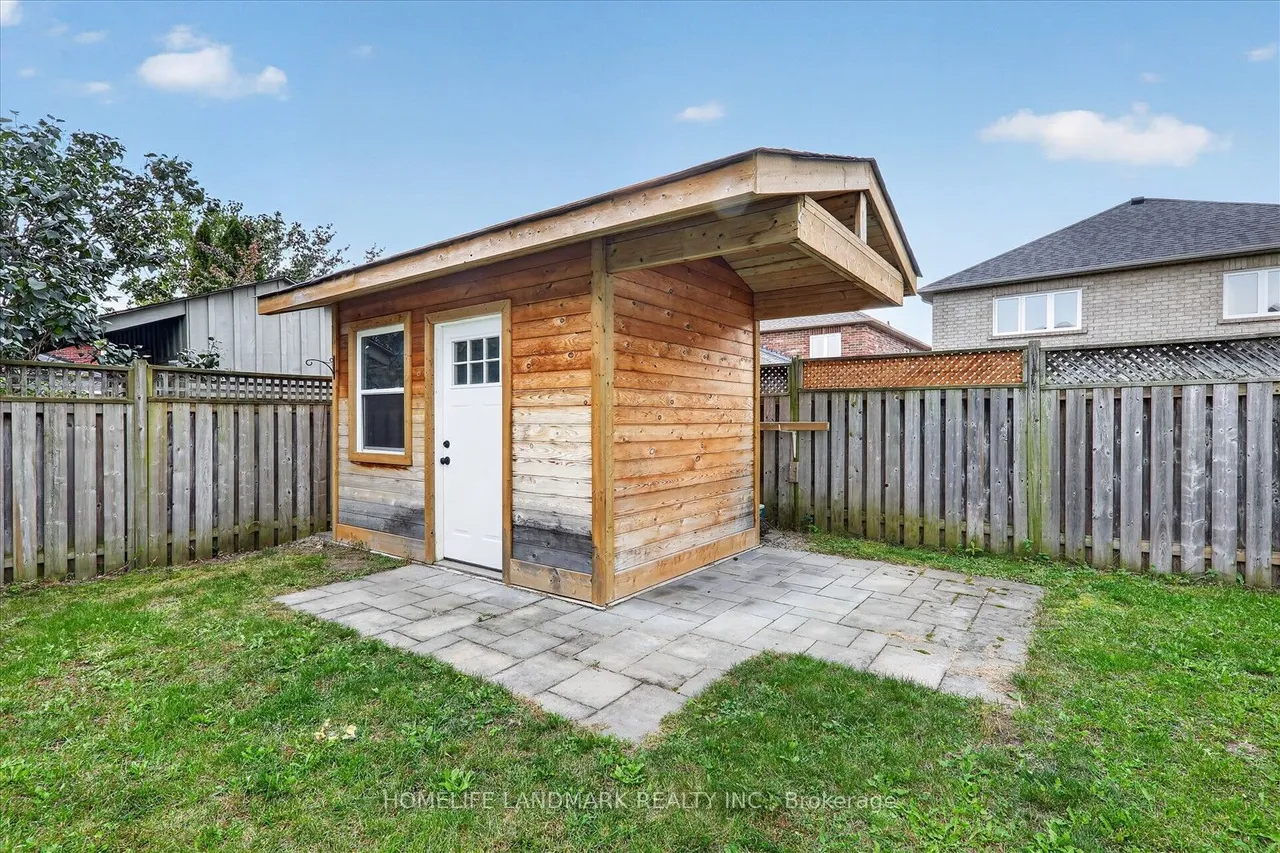 14 Floree Street — photo 44