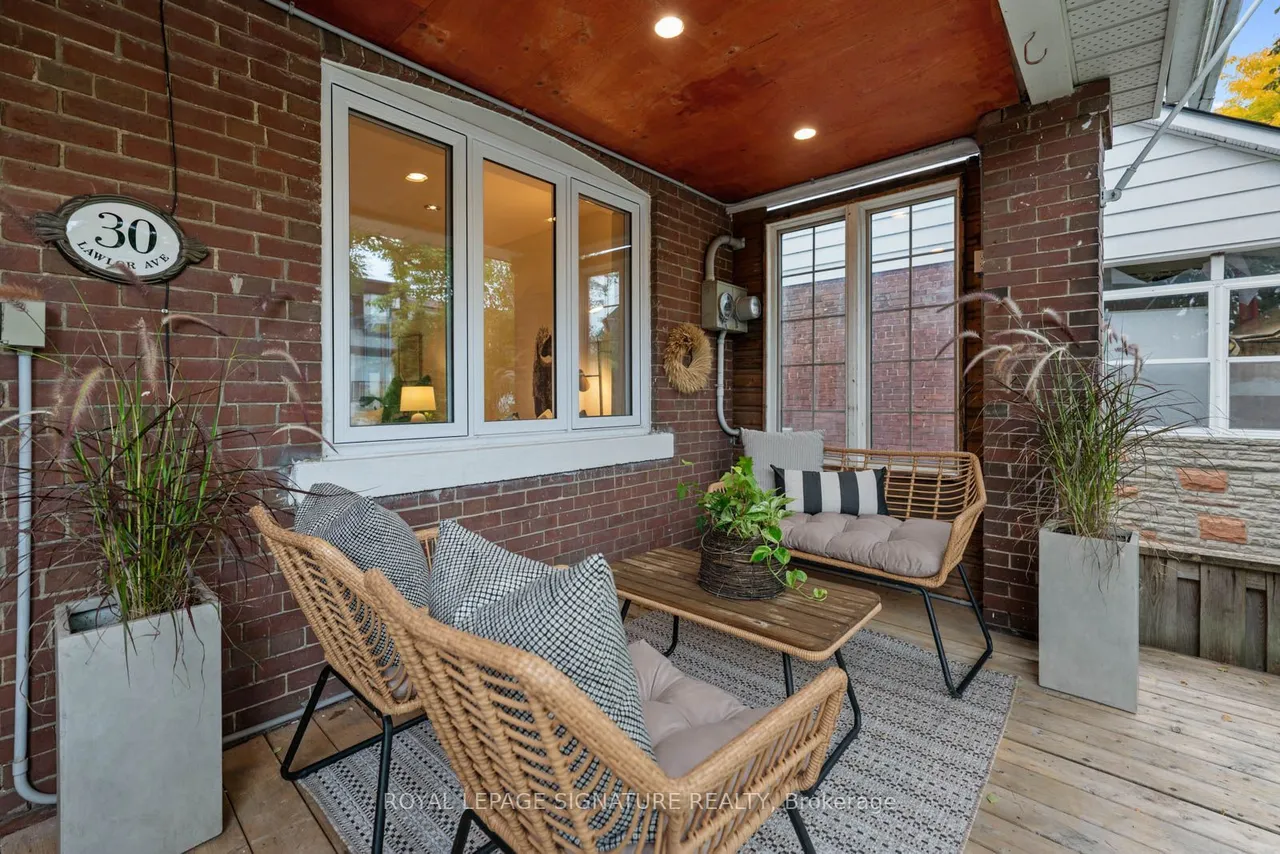 30 Lawlor Avenue — photo 3