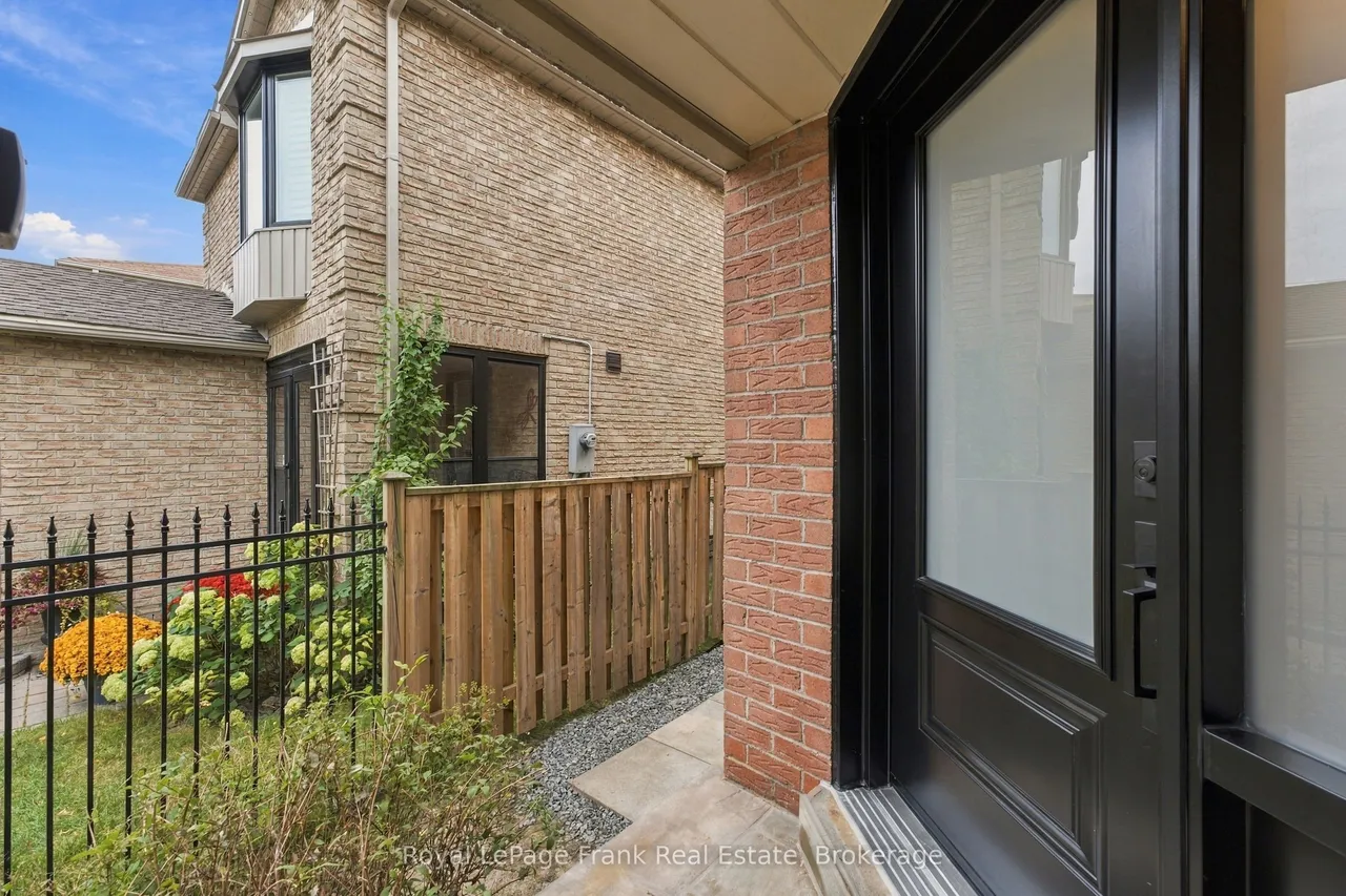 10 Delaney Drive — photo 3