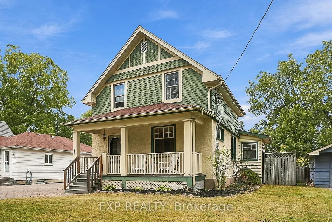 312 Walnut Street W — photo 2