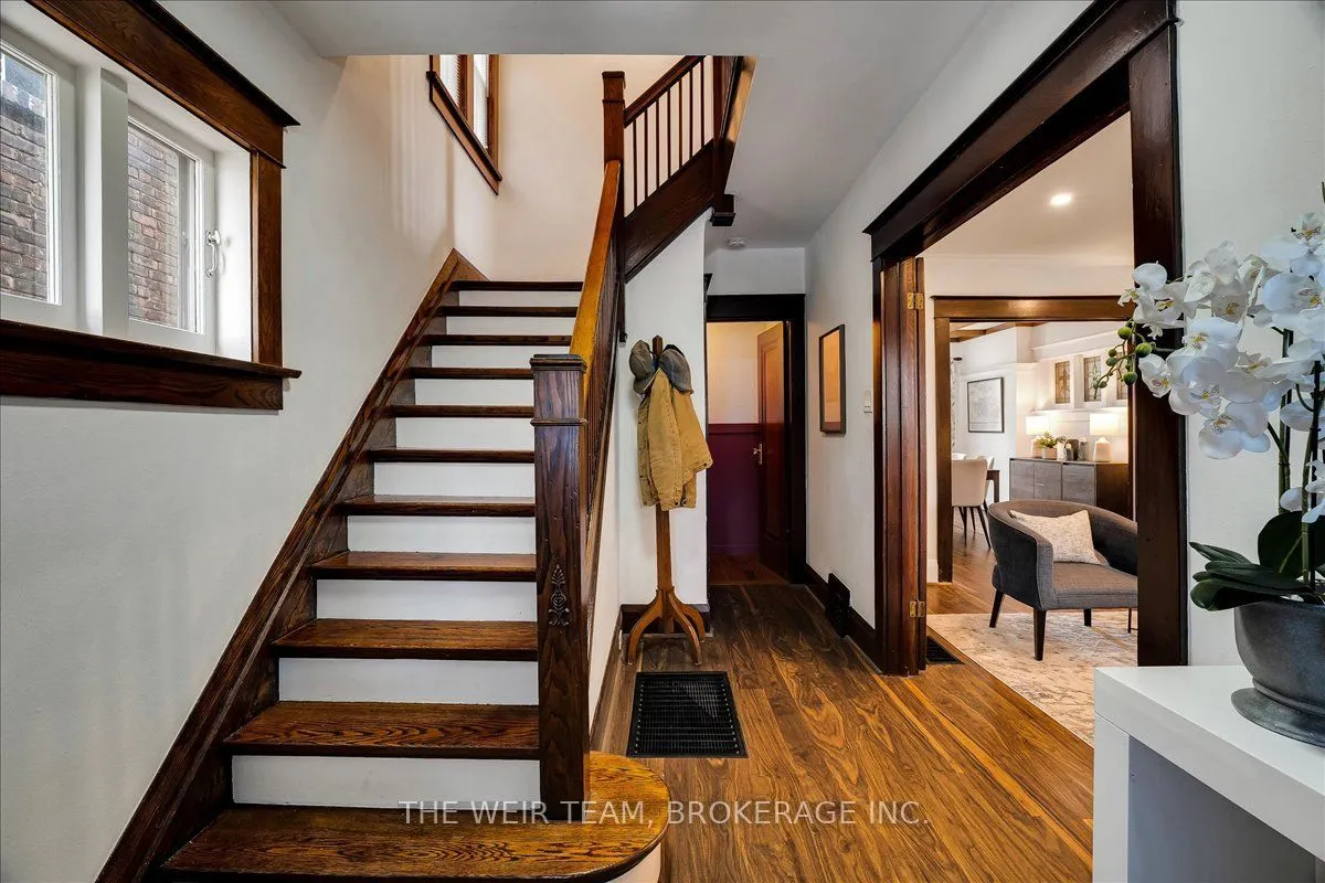 25 Oak Park Avenue — photo 3
