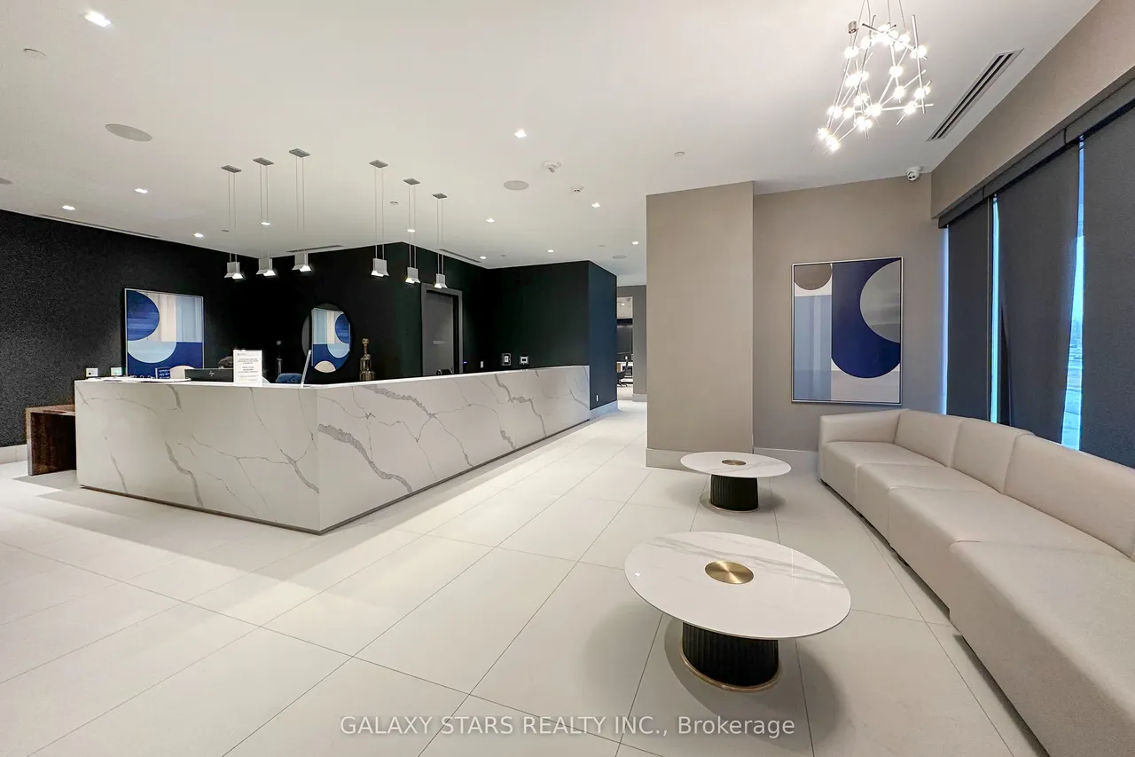 2550 Simcoe Street N, Unit 318 — photo 3