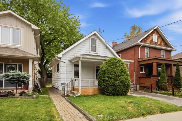 127 Montrave Avenue — photo 2