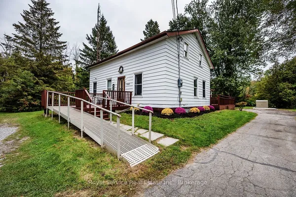 4045 Highway 2 N/A — photo 2