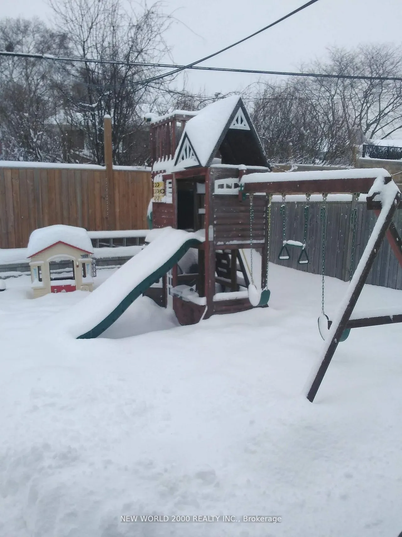 920 Greenwood Crescent — photo 28