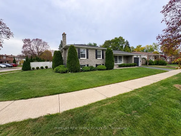 53 Pebblehill Square — photo 2