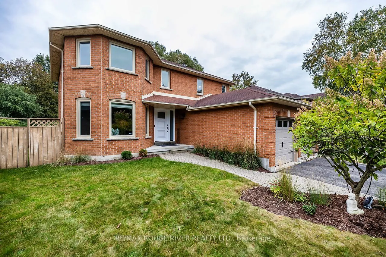 37 Wyndfield Crescent — photo 3