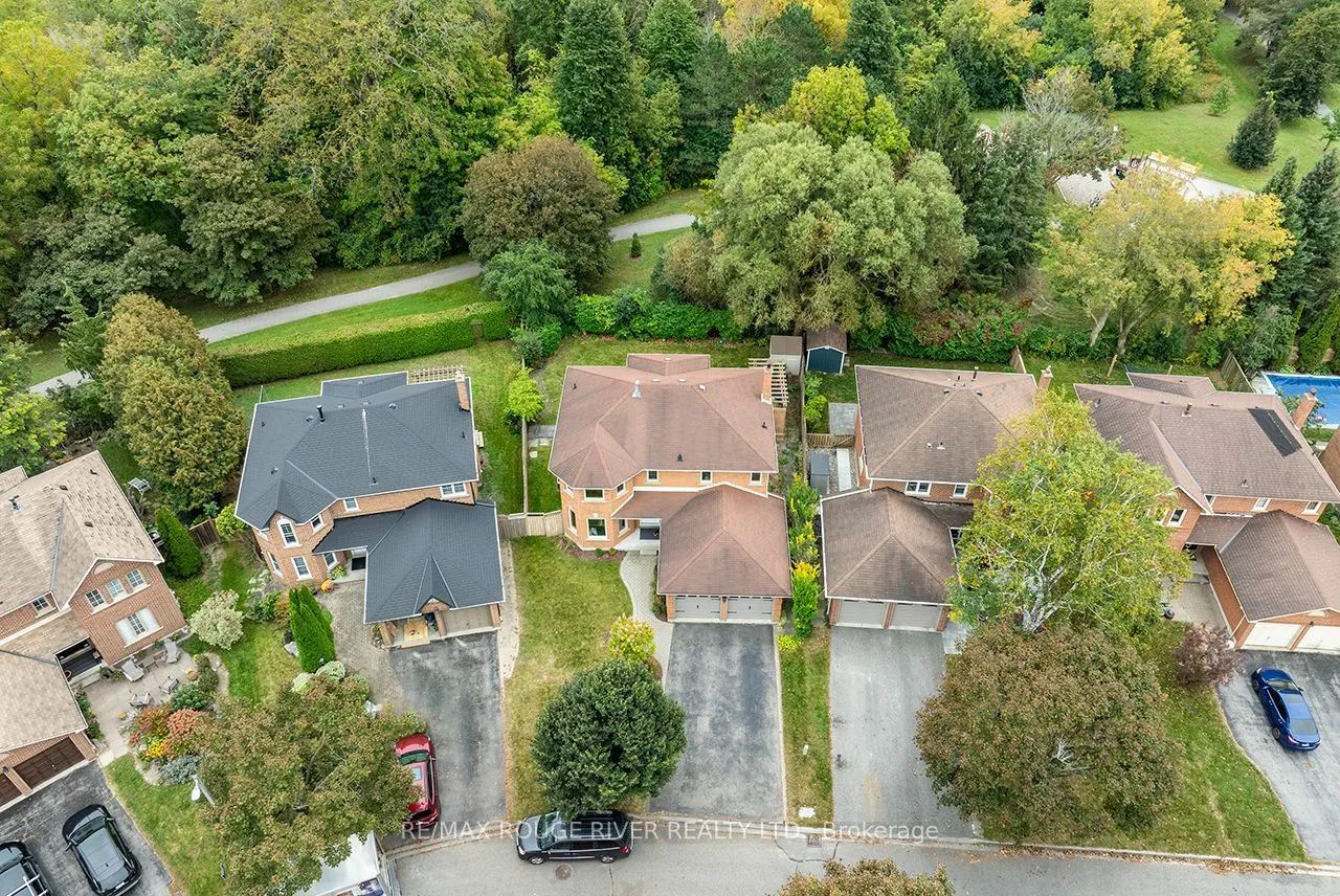 37 Wyndfield Crescent — photo 48