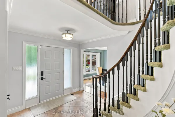 40 Mclellan Drive — photo 2