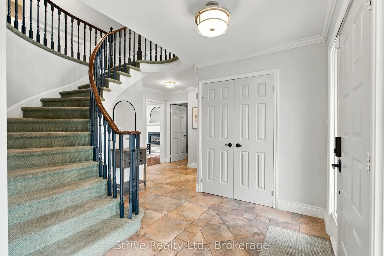40 Mclellan Drive — photo 3